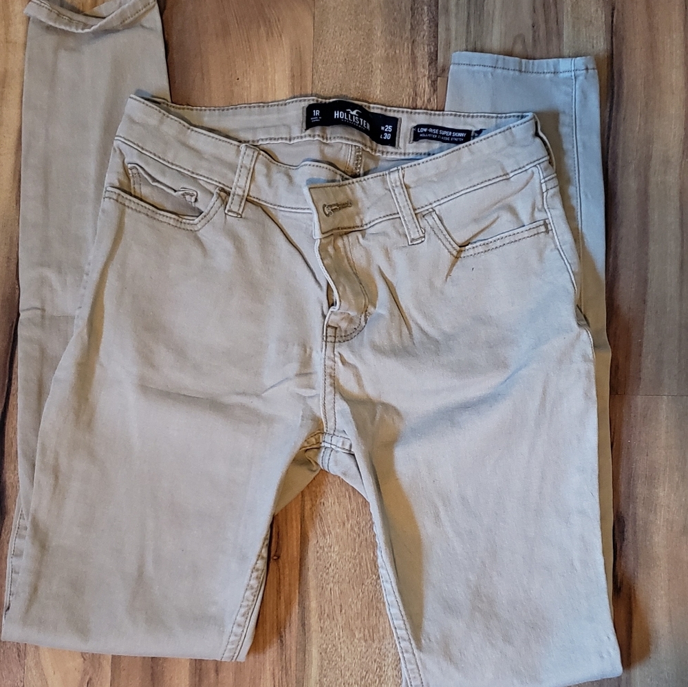 Hollister jeans